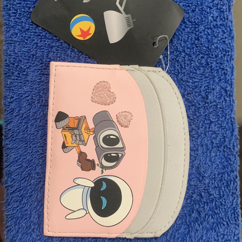 WALL E & EVE